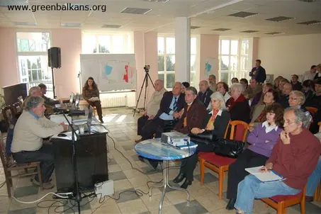 Presenting the projects for protection of the lake