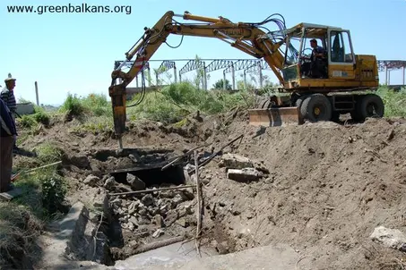 Restoration of the hydrological balance of the Lake