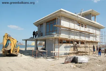 Stage in the construction of the Visitor Center