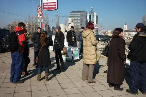 ...на разположение да покажат птиците и разкажат за тях...